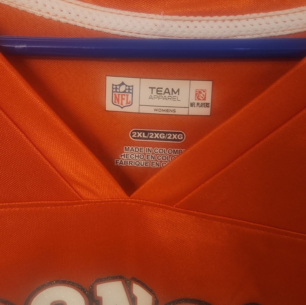 NEW Womens NFL Broncos Glittered Jersey XXL - Picture 4 of 5